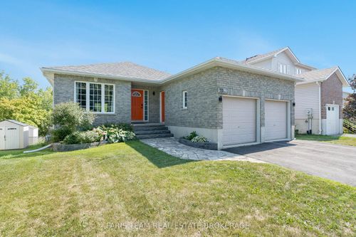 33 Georgias Walk, Victoria Harbour, ON, L0K2A0 | Card Image