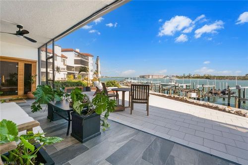 304-304 La Peninsula Blvd, NAPLES, FL, 34113-4036 | Card Image