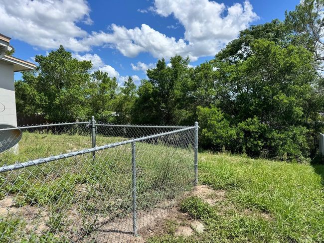 7103 Fireside St, House other with 2 bedrooms, 1 bathrooms and null parking in Spring Hill FL | Image 19