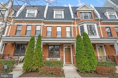 680 Kenneth St Ne, WASHINGTON, DC, 20017-1420 | Card Image