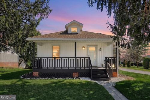 34 Mill St, STEWARTSTOWN, PA, 17363-4007 | Card Image