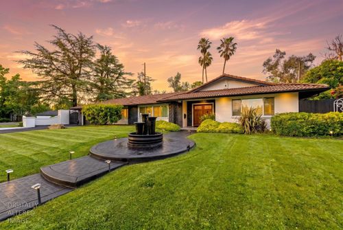 590 Kevington Court, Sacramento, CA, 95864 | Card Image