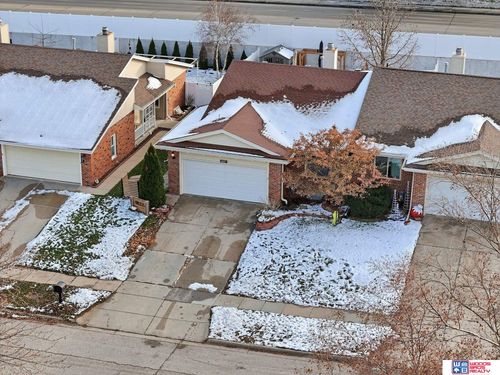 1827 Normandy Ln, Lincoln, NE, 68512-1426 | Card Image