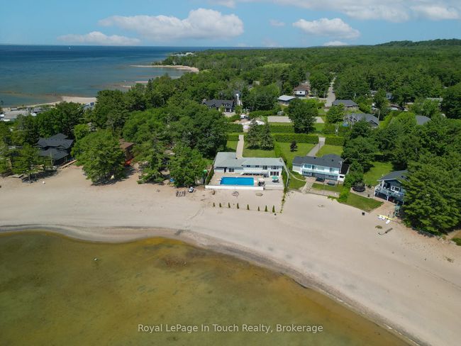 1420 Tiny Beaches Rd N, House other with 6 bedrooms, 4 bathrooms and 5 parking in Tiny ON | Image 44