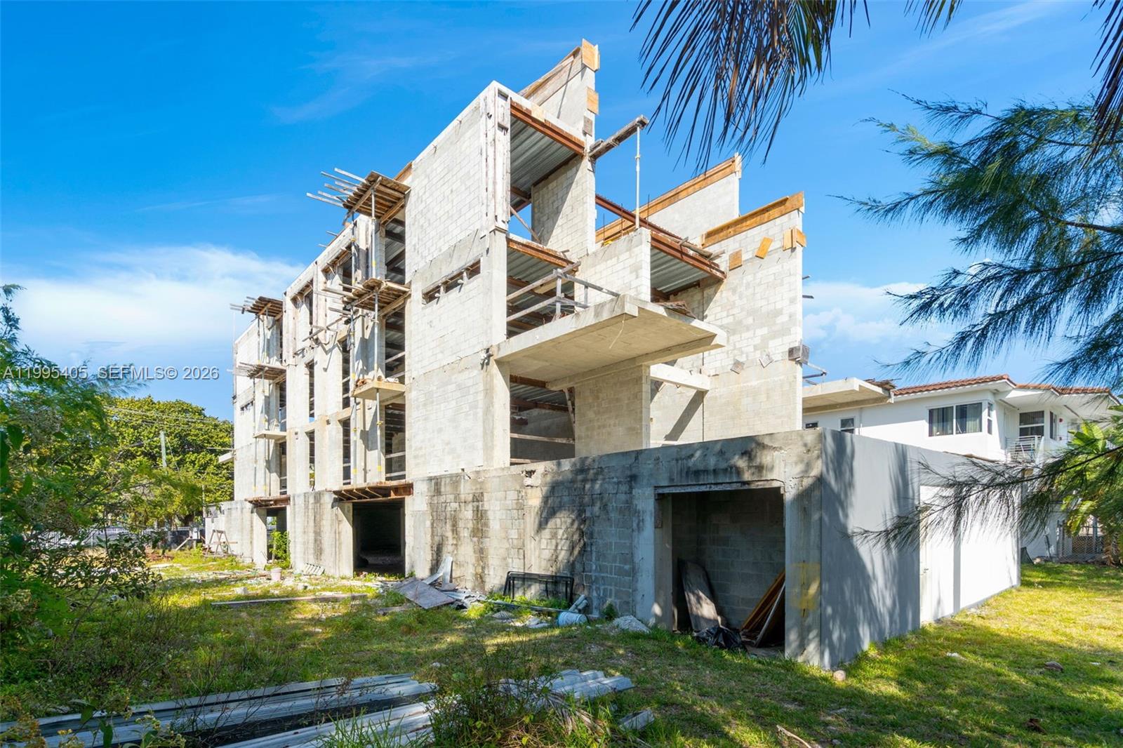 Land in Miami Beach 5
