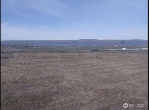 35914 Road J.7 Ne, Coulee City, WA, 99115-9685 | Card Image