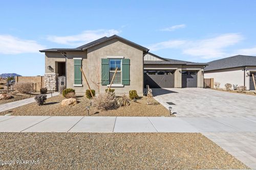 3240 Jagged Spire Ct, Prescott, AZ, 86301-8527 | Card Image