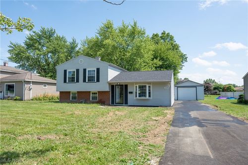 5699 Colgate Ave, Austintown, OH, 44515-4141 | Card Image