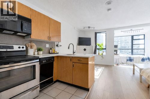 805-939 Homer Street, Vancouver, BC, V6B2W6 | Card Image