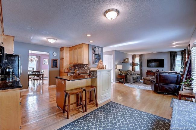 16 Hickory Ct, House other with 4 bedrooms, 3 bathrooms and null parking in Tolland CT | Image 11