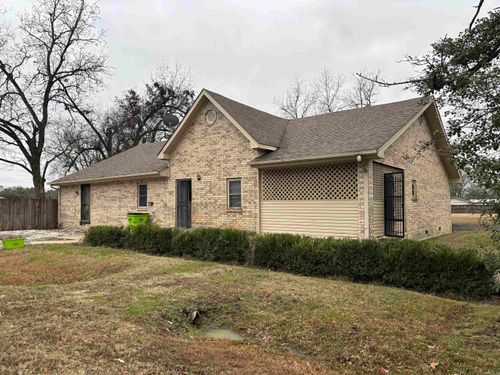 703 W 4th St, Lonoke, AR, 72086-2313 | Card Image