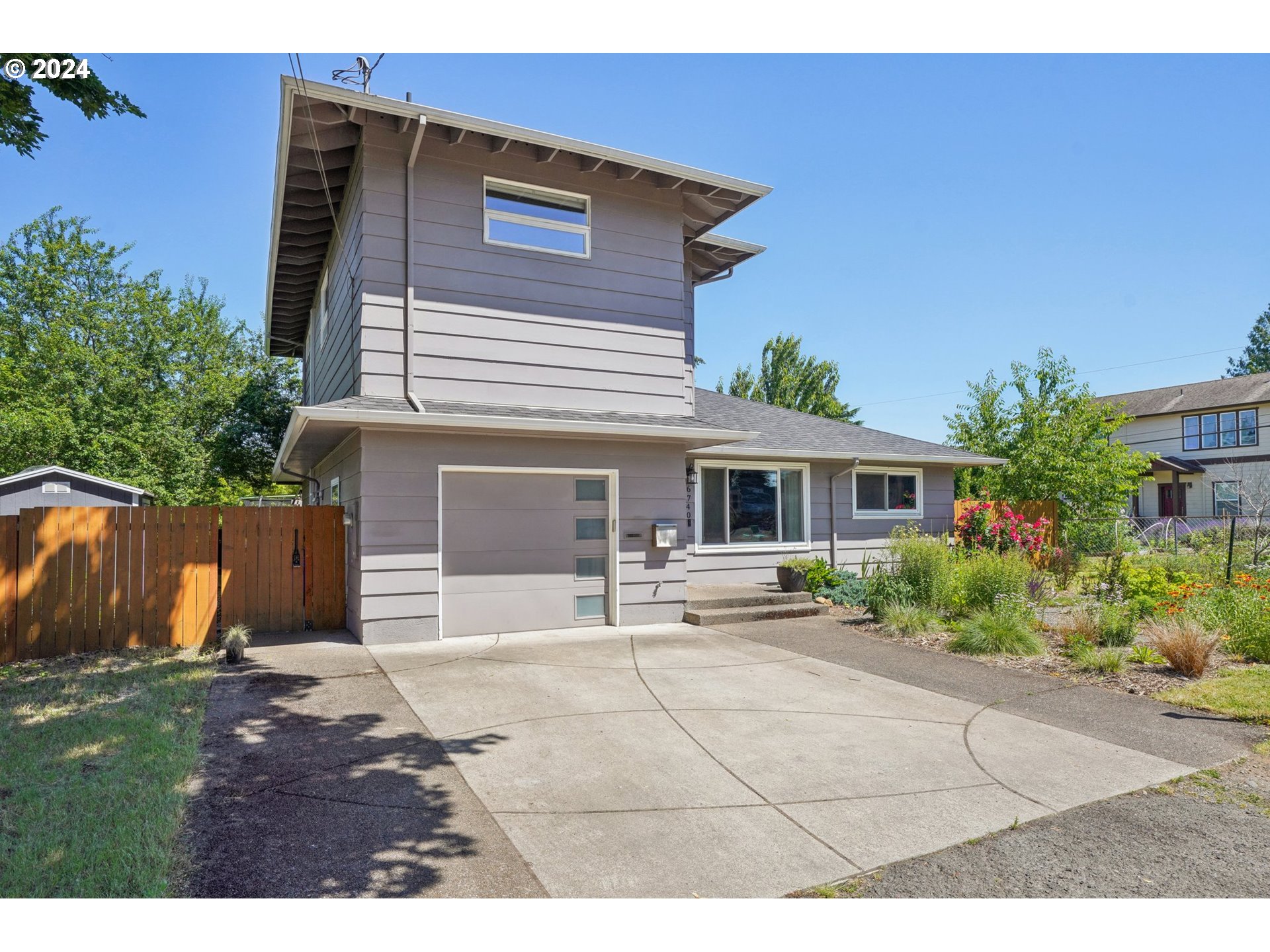 65th Ave, Portland, OR 97206