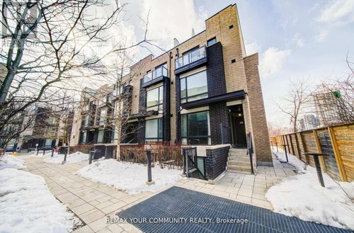 146-34 Fieldway Rd, Etobicoke, ON, M8Z0E3 | Card Image