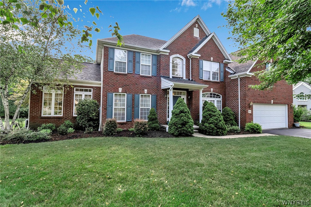 Winterhall Rd, Orchard Park, NY 14127