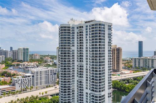3206-3530 Mystic Pointe Dr, Aventura, FL, 33180-4541 | Card Image