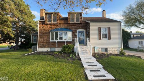 1506 Mercer Street, Essexville, MI, 48732 | Card Image
