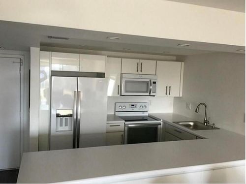 apt-820-600 Three Islands Blvd, Hallandale Beach, FL, 33009-7801 | Card Image