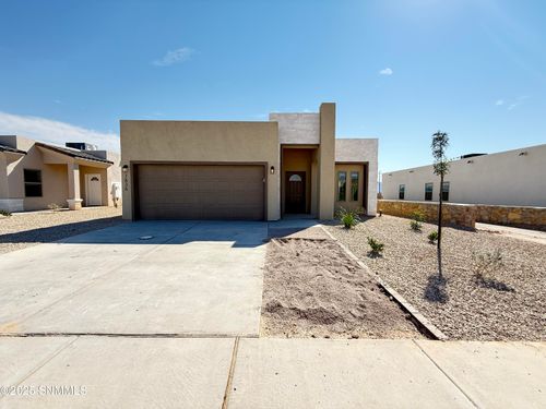 7836 San Eduardo St, Las Cruces, NM, 88012-8091 | Card Image