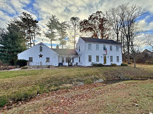 99 Pinecrest Dr, Tiffin, OH, 44883-3478 | Card Image