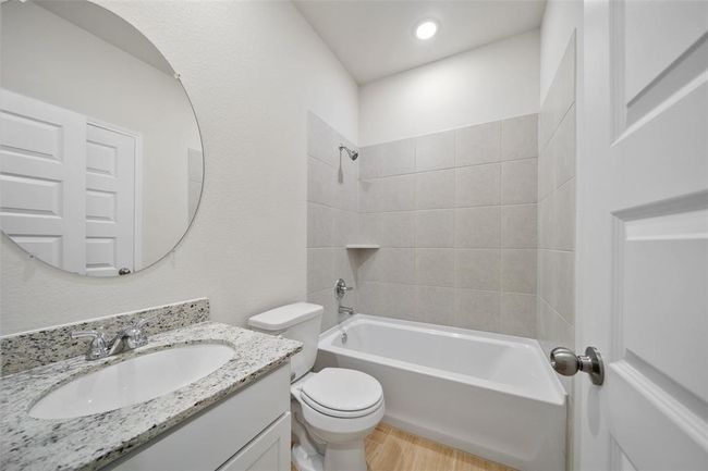 1081 Westfork Dr, House other with 5 bedrooms, 3 bathrooms and 3 parking in Sealy TX | Image 20