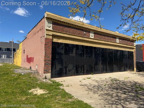 606 W Huron St, Pontiac, MI, 48341-1518 | Card Image