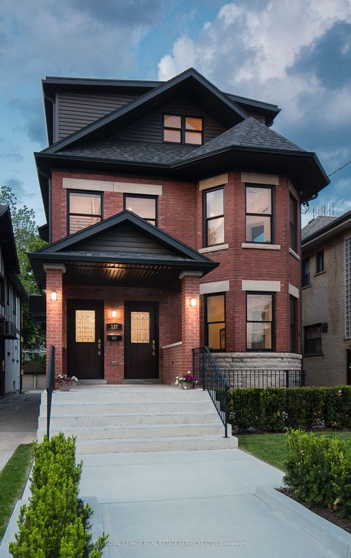 137 High Park Ave, Toronto, ON, M6P2S3 | Card Image