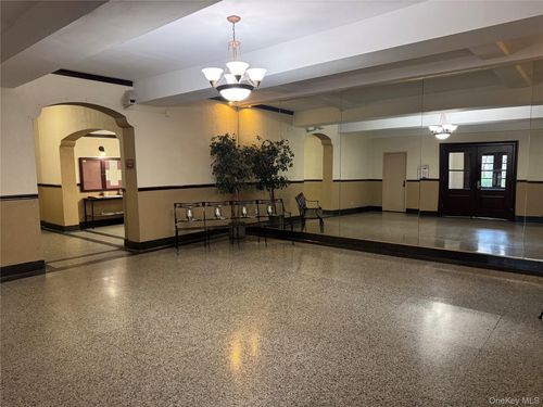 apt-102-30 Ehrbar Ave, Mount Vernon, NY, 10552-3673 | Card Image