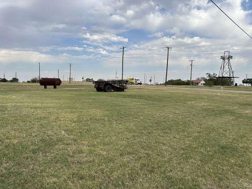 Lots 4 & 5 E Front Ave, Electra, TX, 76360 | Card Image