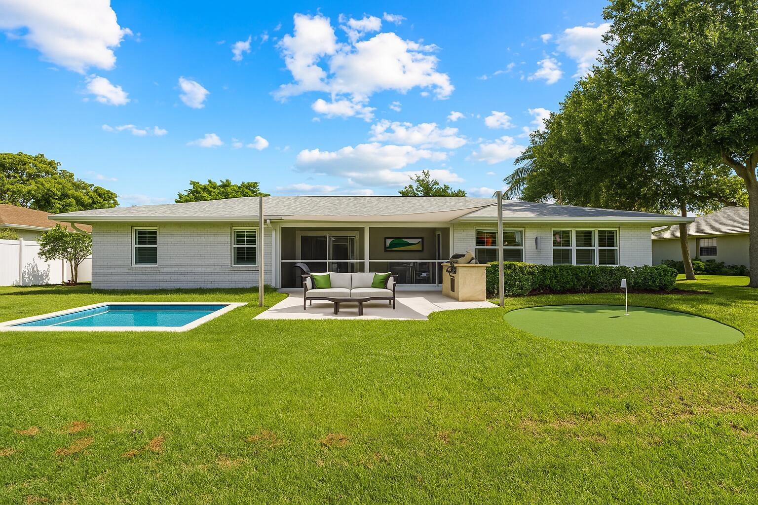 Lakeview Dr, Delray Beach, FL 33445