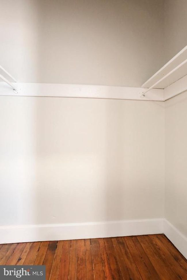 408 W King St, Home with 0 bedrooms, 4 bathrooms and null parking in MARTINSBURG WV | Image 40