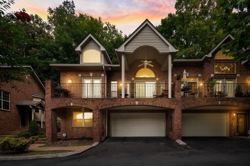 320 Riverstone Blvd, Nashville, TN, 37214-2552 | Card Image