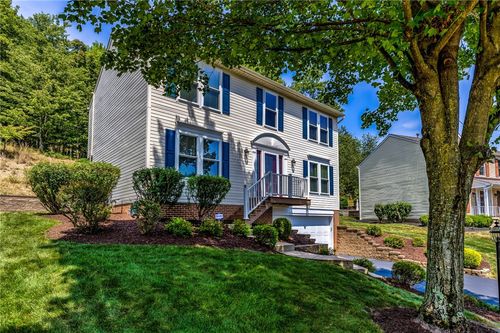 637 White Pine Dr, Mars, PA, 16046-3963 | Card Image