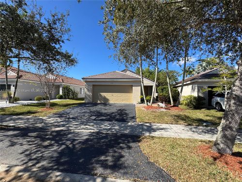 1316 Majesty Ter, Weston, FL, 33327-2312 | Card Image