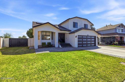 8711 W Sierra Vista Dr, Glendale, AZ, 85305-2060 | Card Image