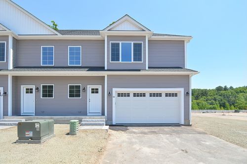 0-71 Pouts Ln, Uxbridge, MA, 01569-2182 | Card Image
