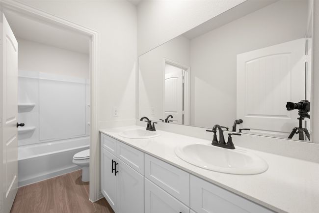 1605 Annabelle- Bathroom-1 | Image 20