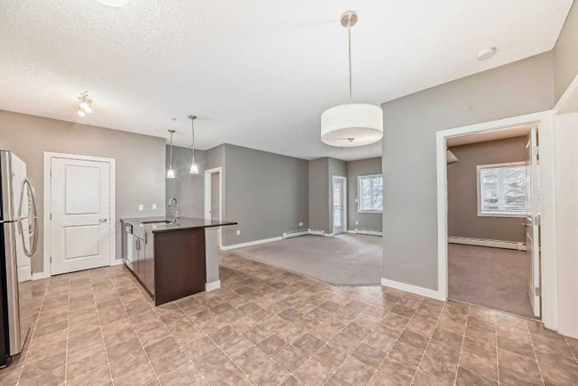 135 - 23 Millrise Drive Sw, Home with 2 bedrooms, 2 bathrooms and 1 parking in Calgary AB | Image 3