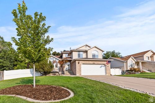 4900 Glasmann Way, South Ogden, UT, 84403-4781 | Card Image