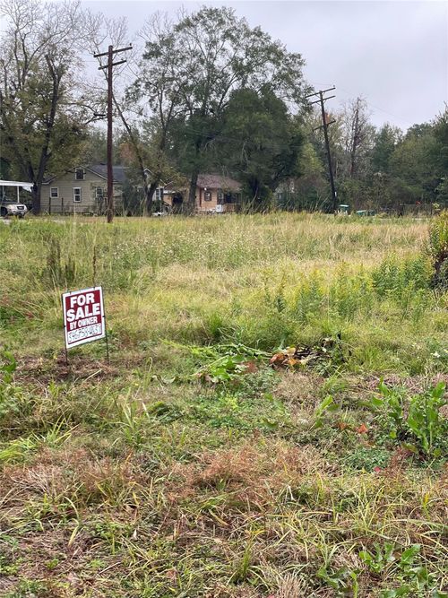 1110 13th St, Orange, TX, 77630-3702 | Card Image