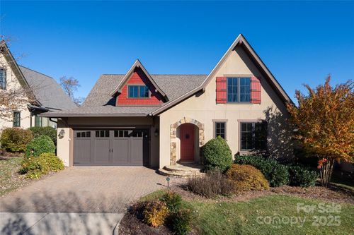 38 Chantilly Dr, Asheville, NC, 28804-0018 | Card Image