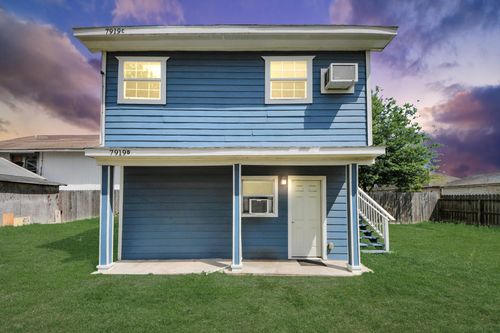 d-7919 Brays St, Houston, TX, 77012-1633 | Card Image