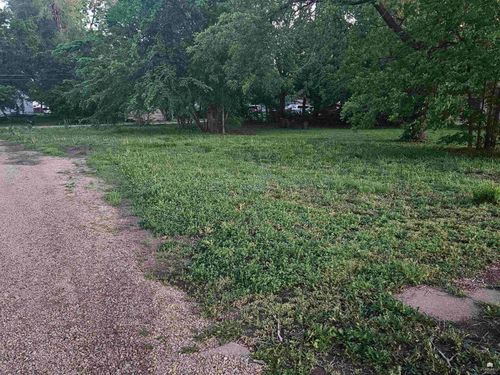 229 E 3rd Street, Junction City, KS, 66441 | Card Image