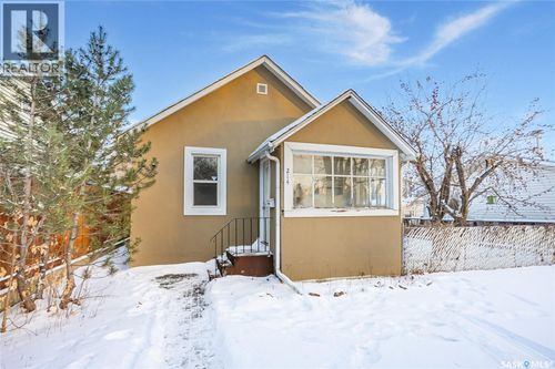 214 Av J N, Saskatoon, SK, S7L2J9 | Card Image