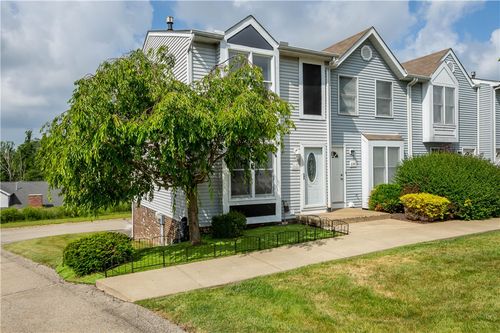 6246 Springhouse Pl, Bridgeville, PA, 15017-3518 | Card Image