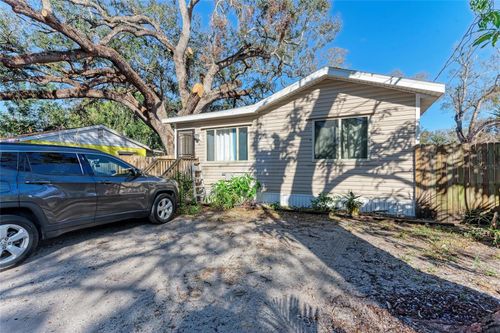 2005 12th St W, Bradenton, FL, 34205-7122 | Card Image