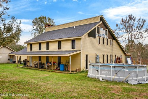 42 Dead End Rd, Carriere, MS, 39426-8661 | Card Image