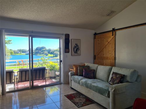apt-203-3421 Nw 44th St, Lauderdale Lakes, FL, 33309-4273 | Card Image