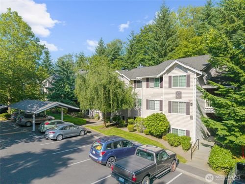 apt-c110-19230 Forest Park Dr Ne, Lake Forest Park, WA, 98155-2461 | Card Image