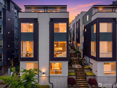 g-3104 Sw Avalon Way, Seattle, WA, 98126-2605 | Card Image