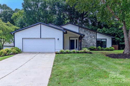 4020 Bon Rea Dr, Charlotte, NC, 28226-3154 | Card Image